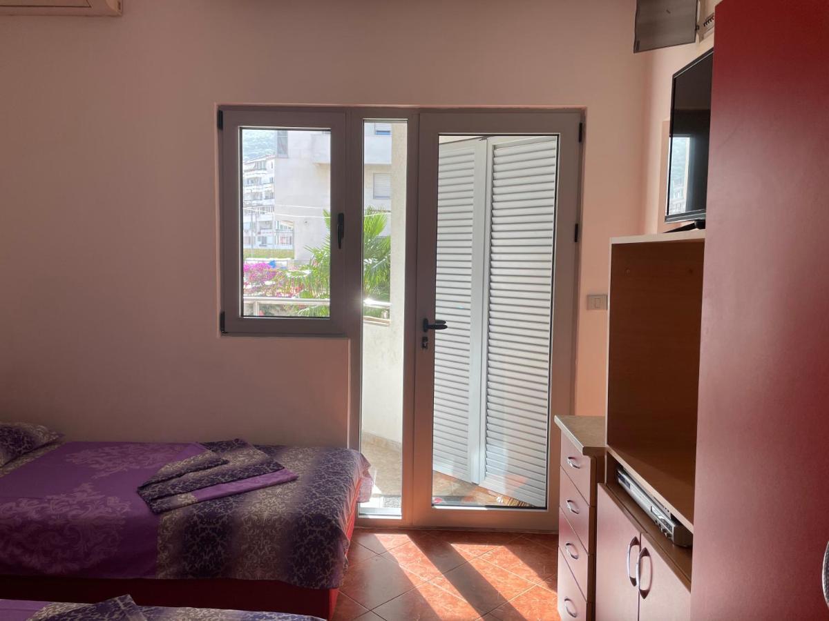 Apartment Zevs Budva