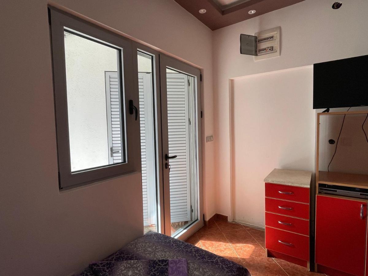 Apartman Zevs Budva